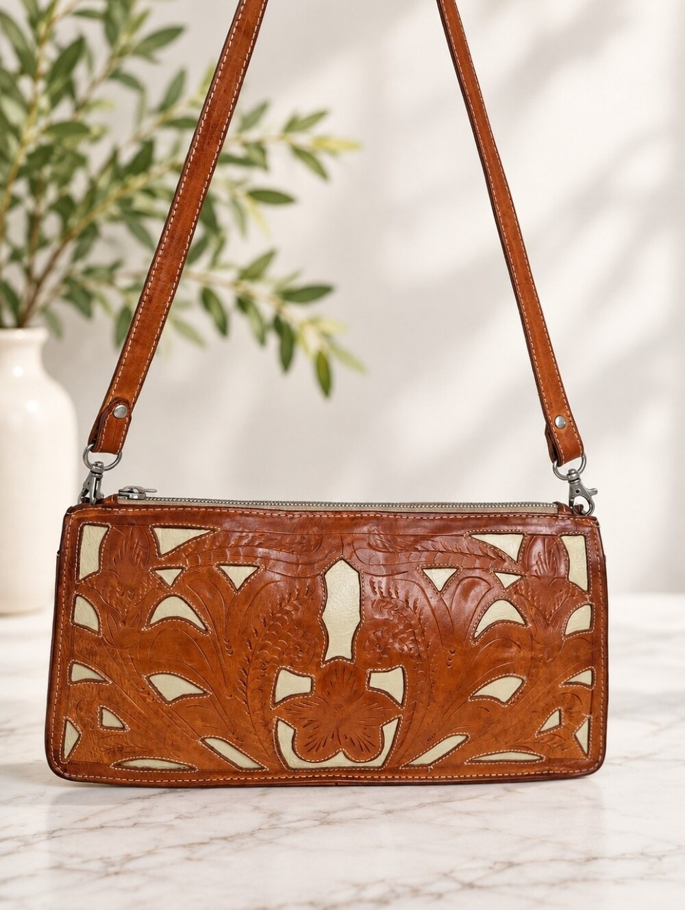 Leaders in Leather Brown Floral Tooled Shoulder Bag Vintage